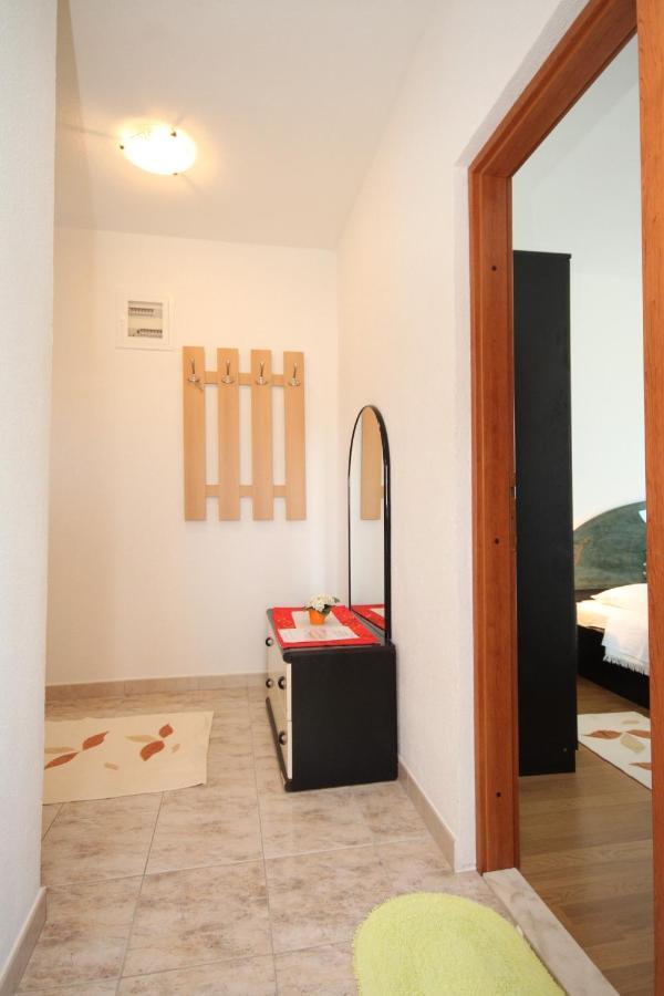 Apartments By The Sea Razanj, Rogoznica - 8361 Esterno foto